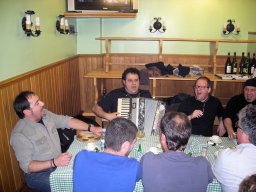 2013 Gegenunterzeichnung Partnerschaft in Errenteria - 041