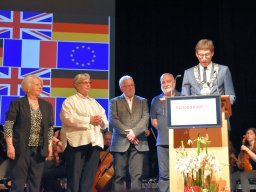 Doppeljubiläum Tulle und Bury - 145