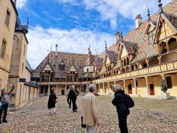 Tulle 2024 - 12.446 Beaune